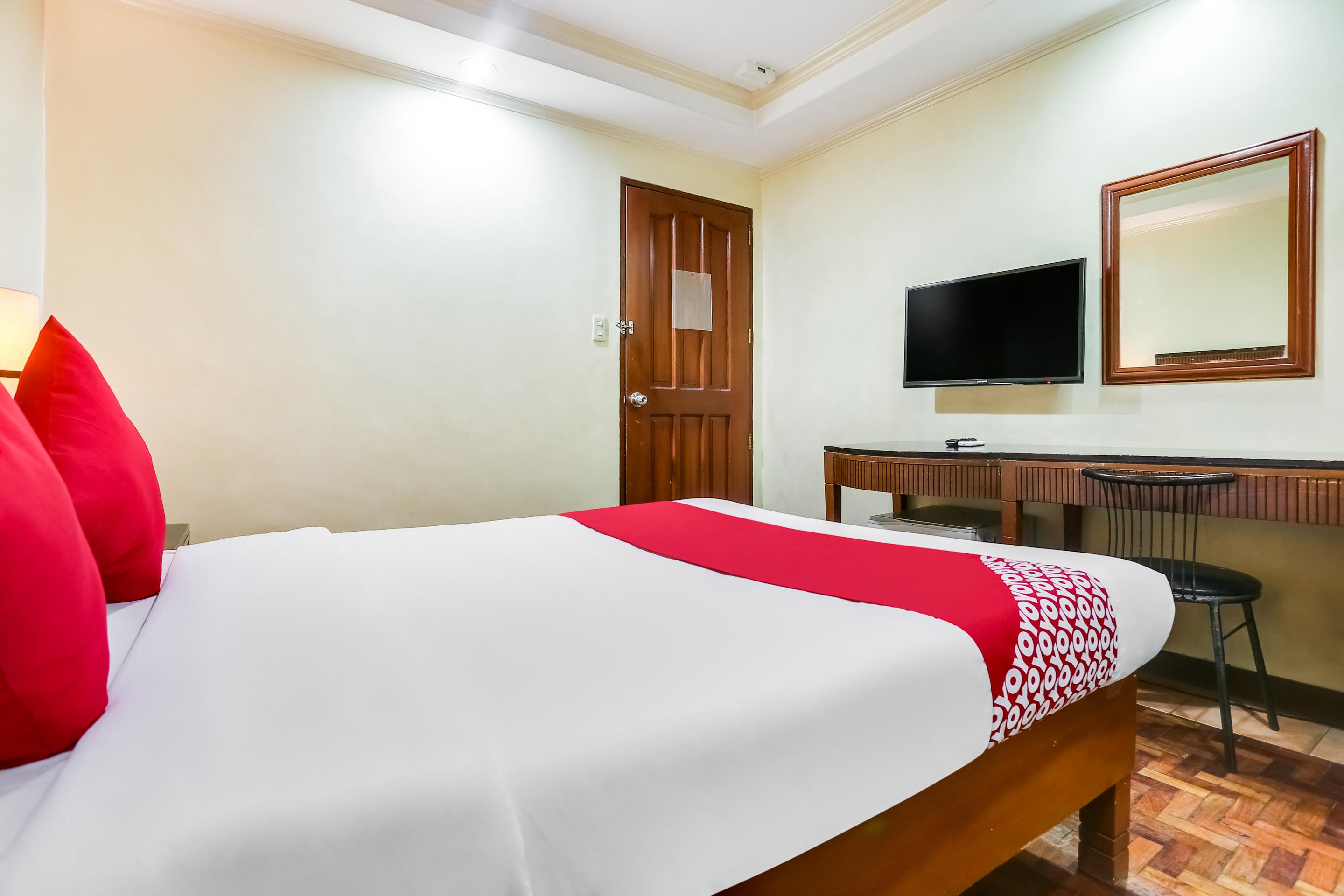 Royale Parc Inn & Suites Quezon City Exterior foto