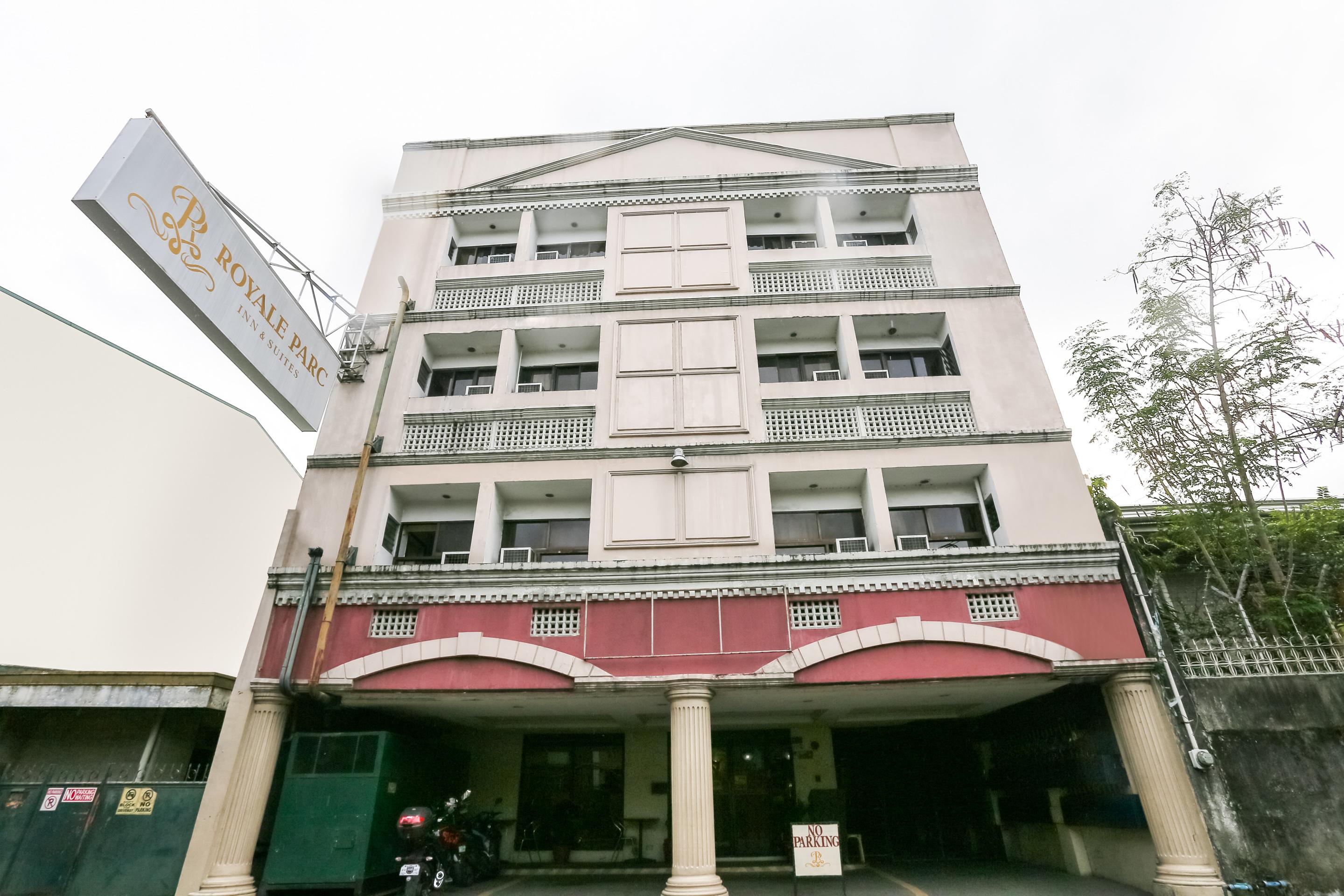 Royale Parc Inn & Suites Quezon City Exterior foto